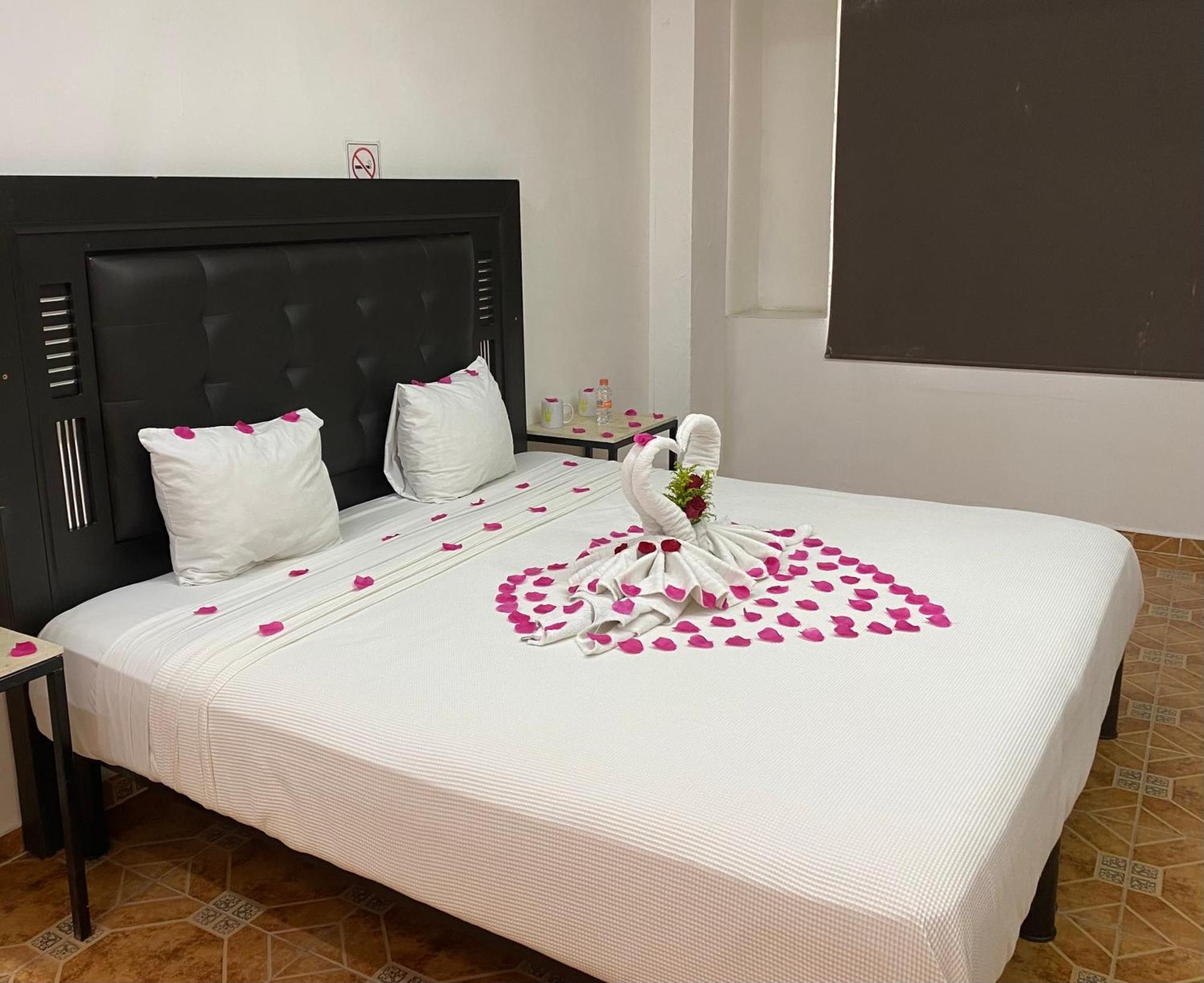Hotel La Catedral Mérida Kültér fotó